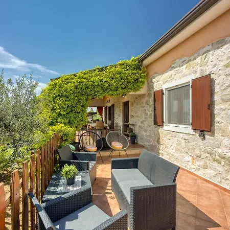 Ferienhaus Casa Lukas Dračevac