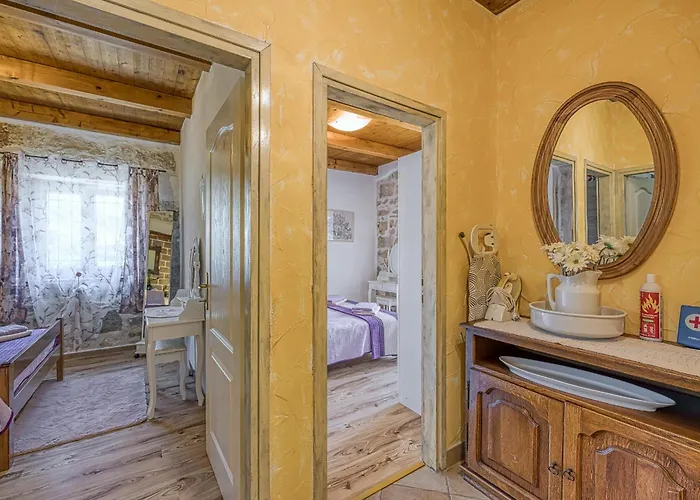 Casa Lukas Holiday home Dracevac