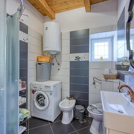 Casa Lukas Holiday home *