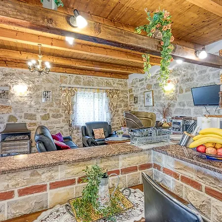 Casa Lukas